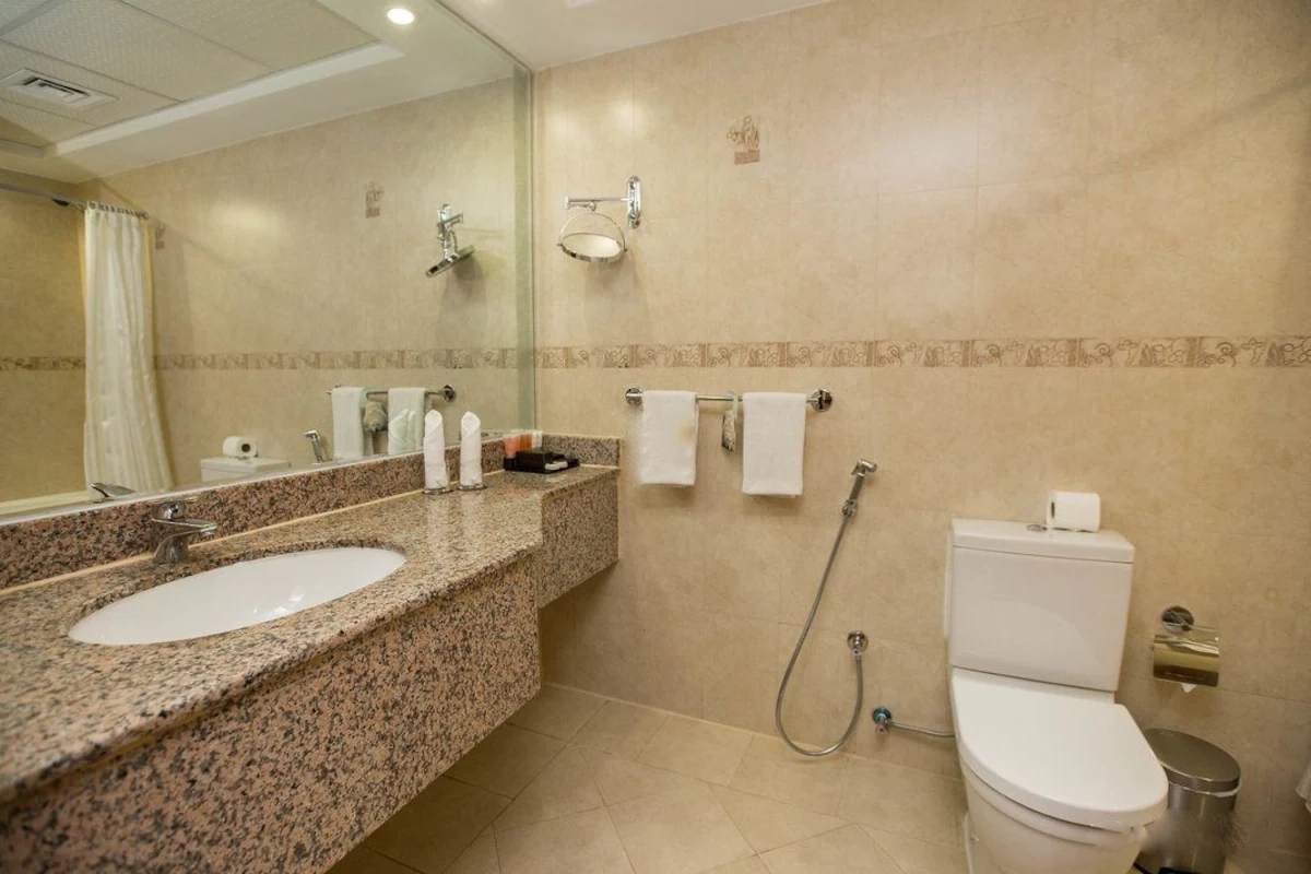 سرویس بهداشتی و حمام هتل گرند سنترال دبی